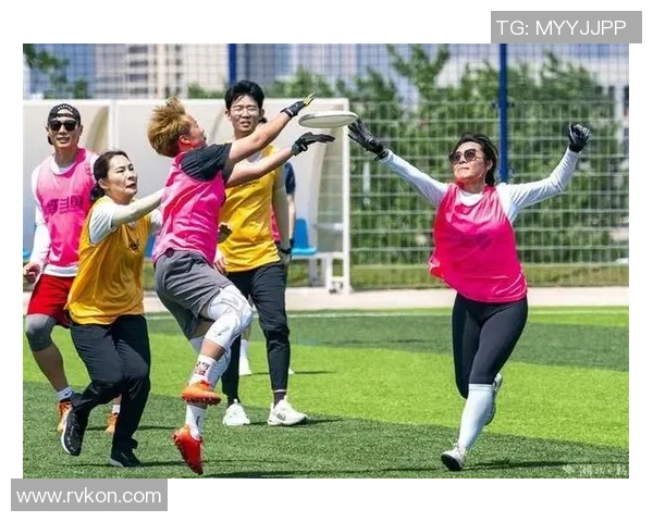 飞盘运动热潮席卷北京飞盘队意识变革引发广泛关注与讨论