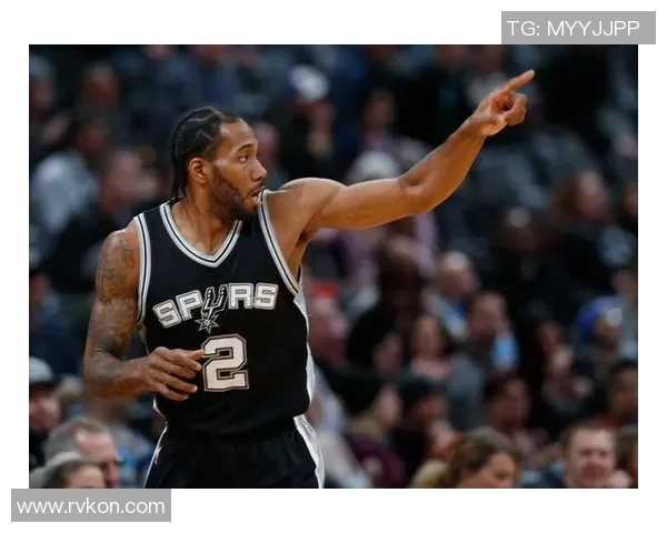 2007年NBA季后赛火箭对马刺精彩直播回顾与分析