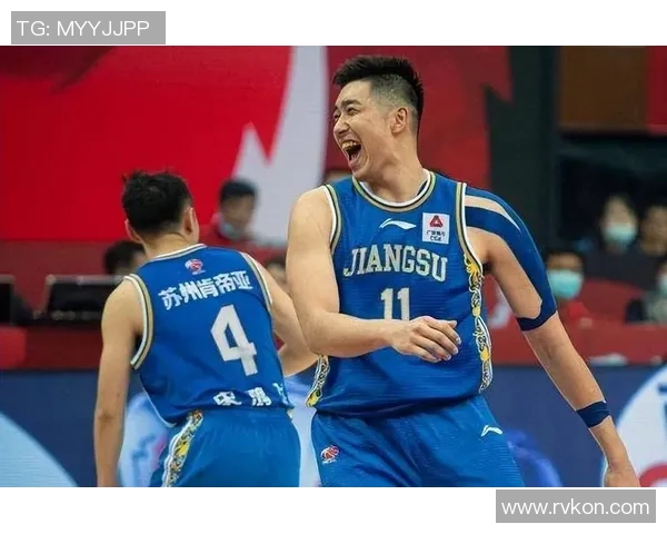 吴冠希：从篮球新星到全能战士的成长之路与奋斗故事