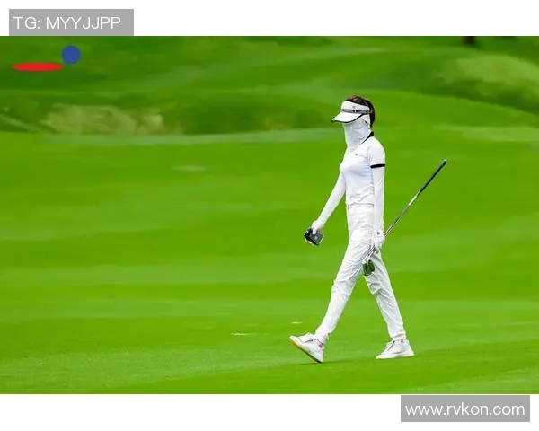 张敏独家分享飞盘心得与技巧助你轻松掌握这项运动的乐趣与魅力 张敏独家分享飞盘心得与技巧助你轻松掌握这项运动的乐趣与魅力